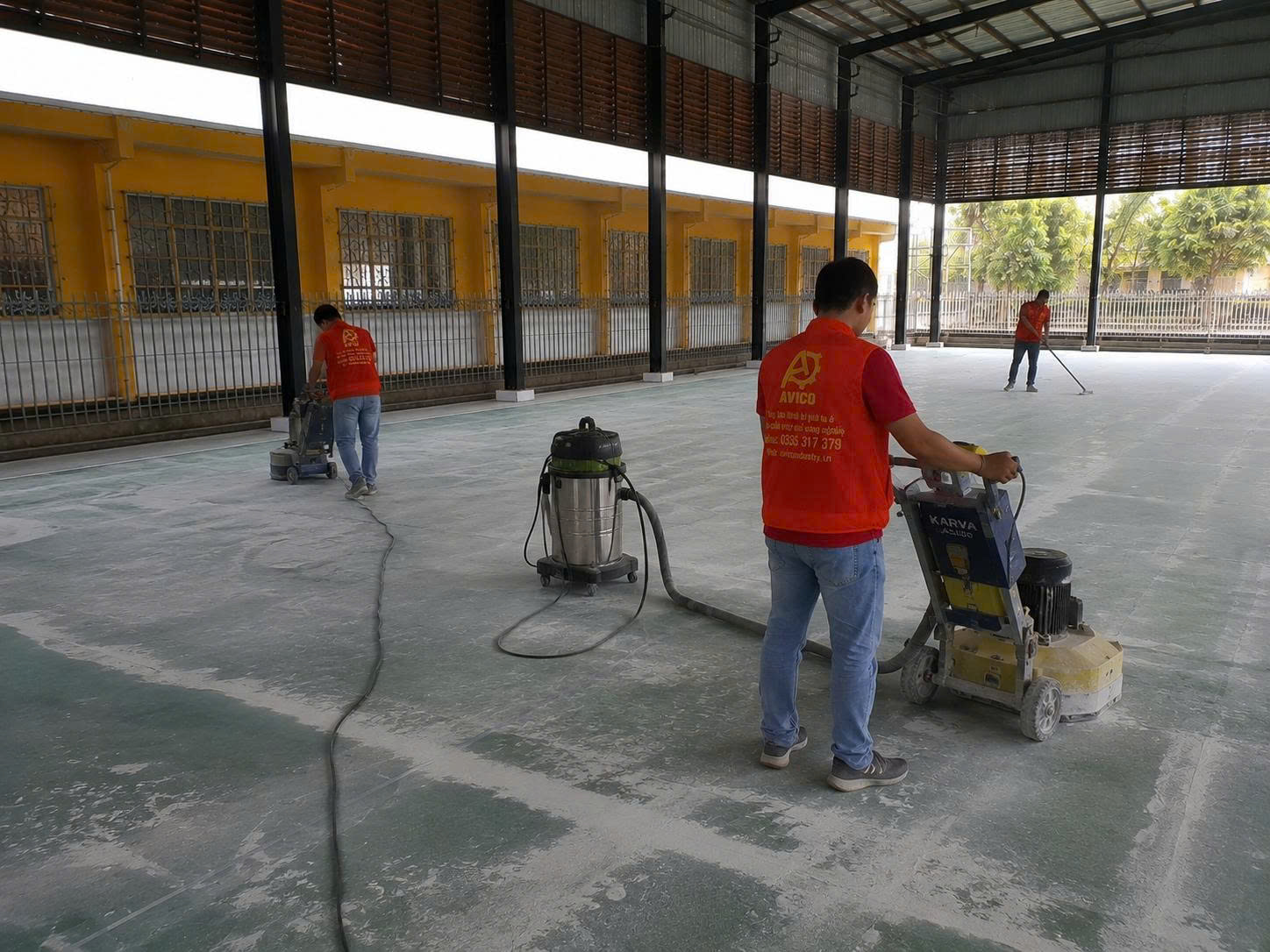 Thi Công 6 Sân Cầu Lông tại Quận 2 tp HCM 22 1786783465731 2126880319291072698 5561662981191916048 bff8aaae320fb9747d6547f454f3ba80